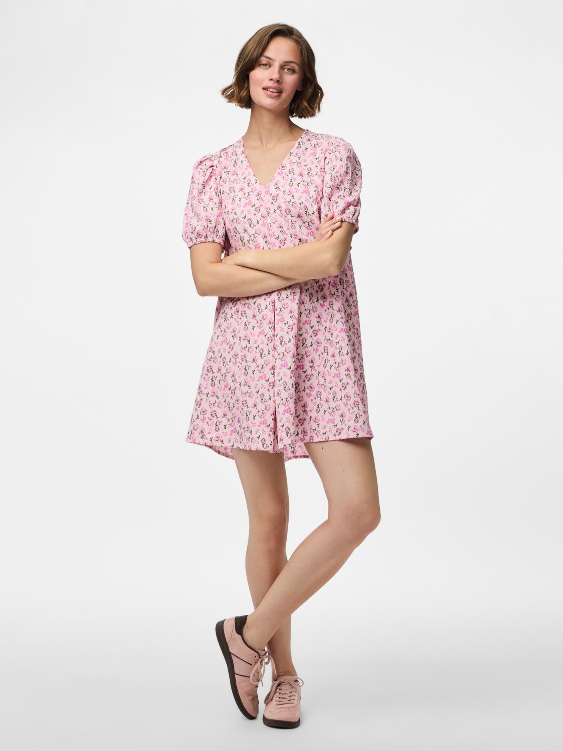 model_shot-front_full